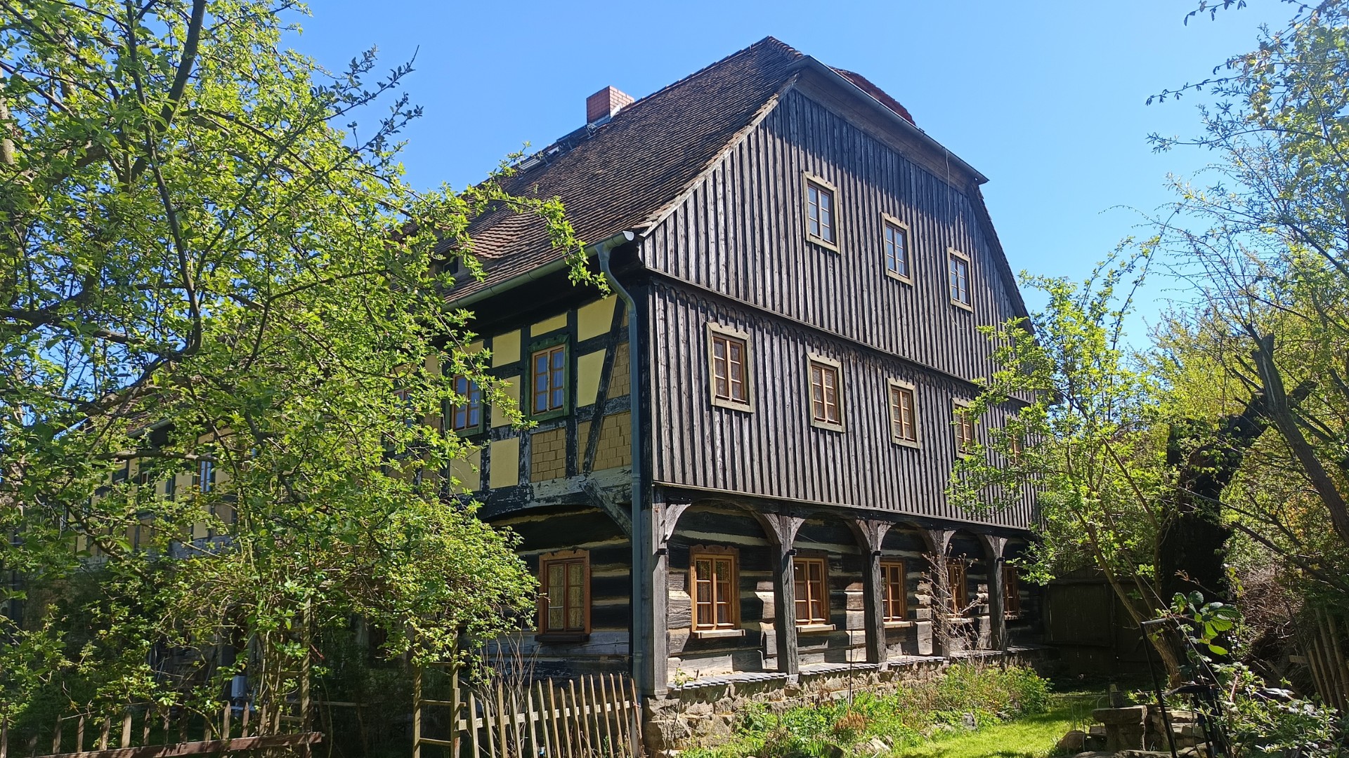 Buechernachtung.de Haus Blockstube